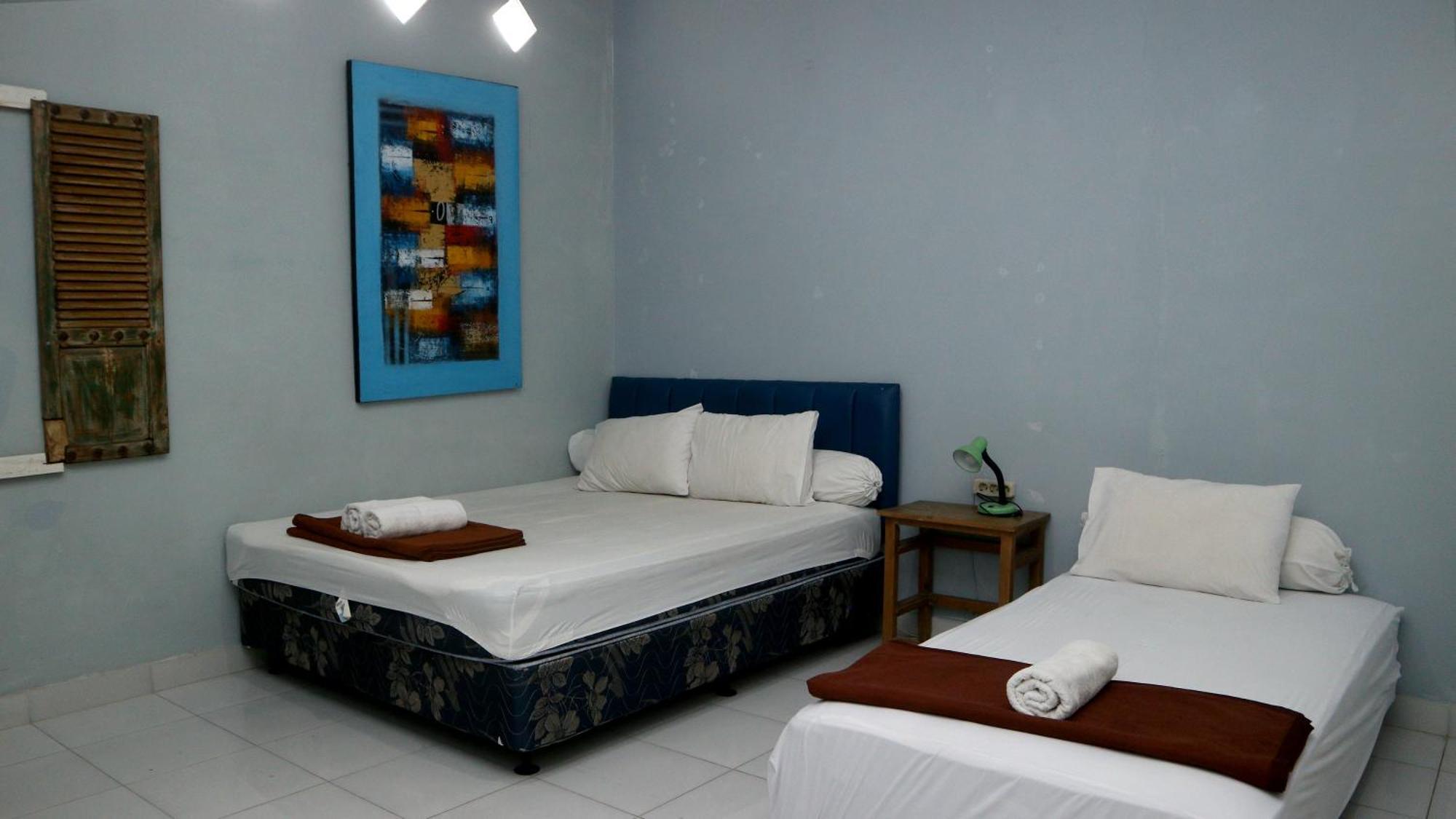 Budarno Homestay Kejayan ภายนอก รูปภาพ